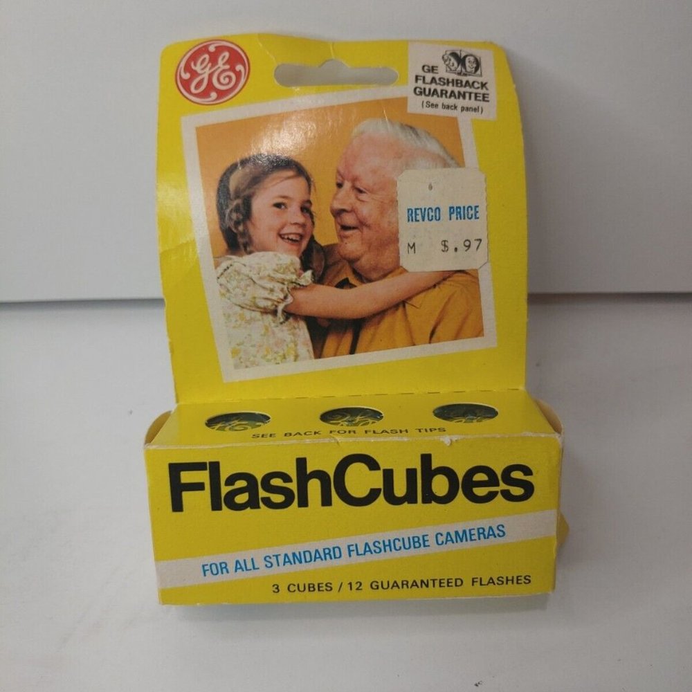 Vintage GE Flash Cubes 3 Pack General Electric NEW OLD STOCK Made In USA